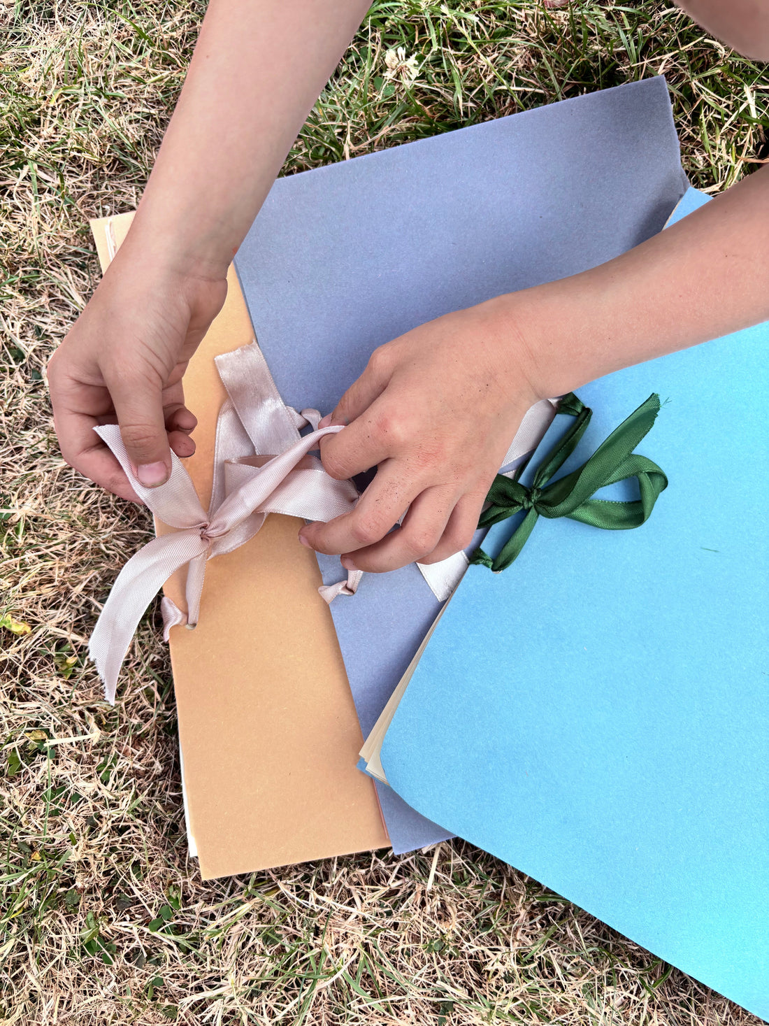 How To Make a Scrapbook With Kids